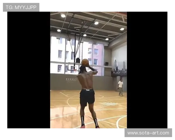 老詹的自律精神训练师布里克利揭秘提前两小时到场的秘密 老詹的自律精神训练师布里克利揭秘提前两小时到场的秘密