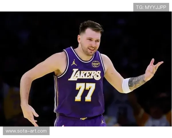 东契奇生涯第八次豪取45分10篮板5三分创历史新高超越哈登独享第一